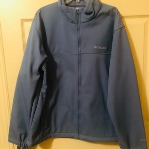 Columbia Men’s Jacket (fleece on inside, smooth outside): no hood Size XL